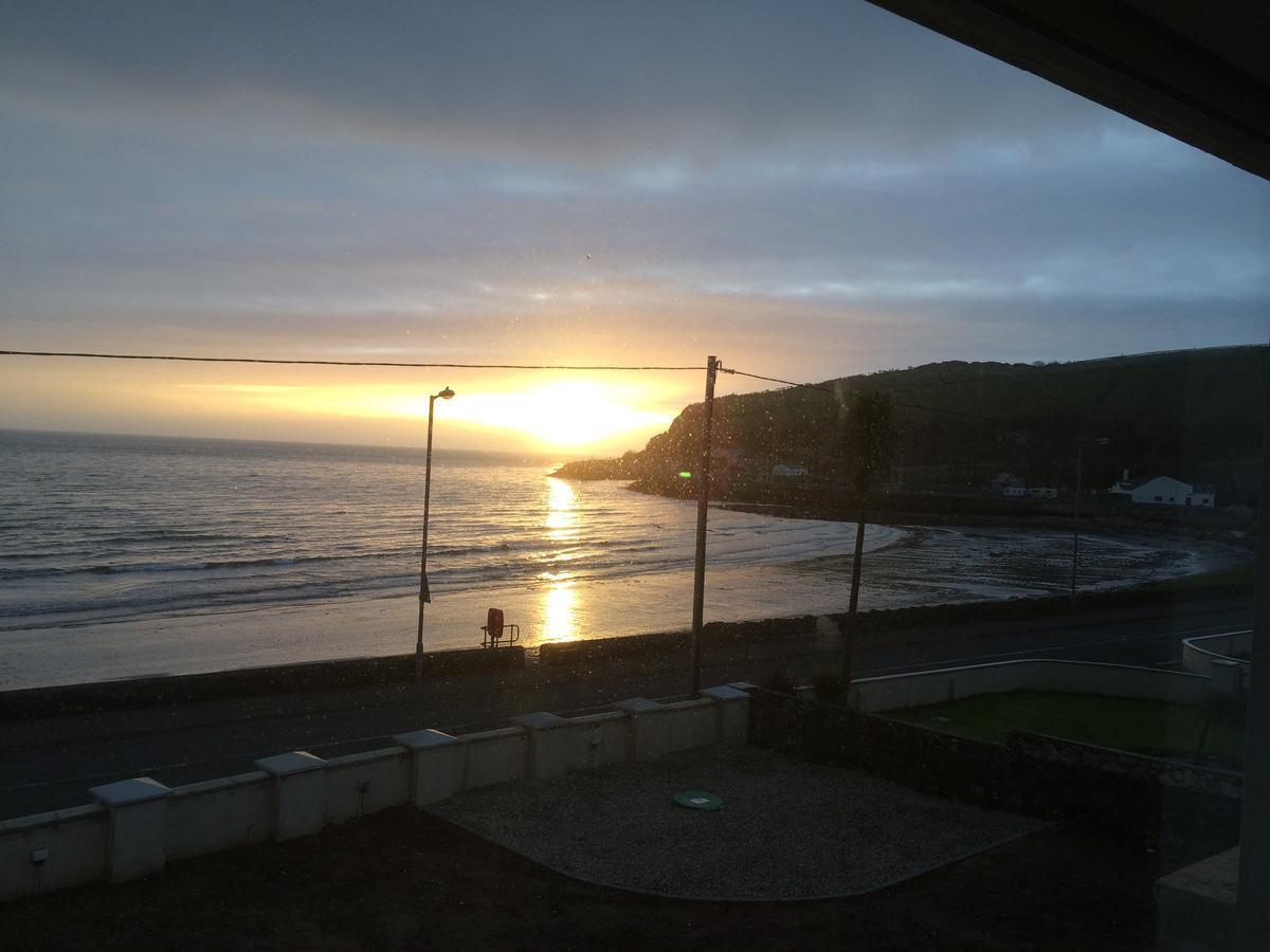 Josies Place At Waters Edge Self Catering Apartment Glenarm Exteriör bild